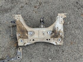 Nápravnice Clio IV - 2