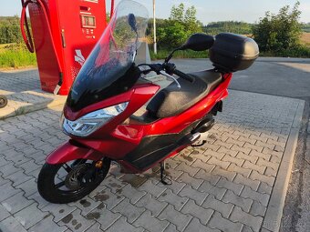 Honda PCX 125 top stav - 2