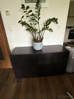 IKEA BESTÅ skříně – tmavé, 3 ks - 2