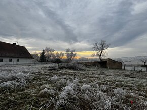 Stavební parcela 874m2 - 2