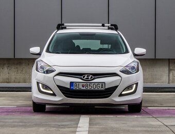 Hyundai i30 1.6i MPI DOHC CVVT Comfort - 2