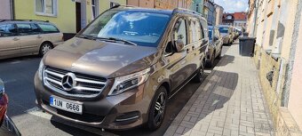 Mercedes V250 4Matic W447 - 2