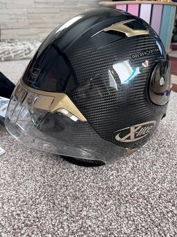 Přilba X-lite X-803 RS Ultra Carbon Golden Edition - 2