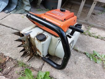 Stará motorová pila STIHL 050....pro sběratele. - 2