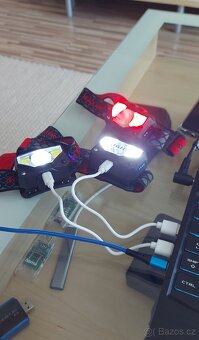 Čelová svítilna COB-LED+červené světlo,ultralehká,vodotěsná. - 2