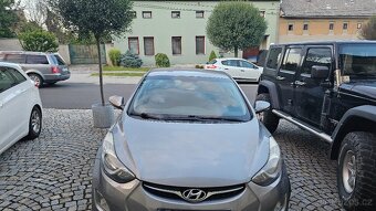 prodám hyundai elantra - 2