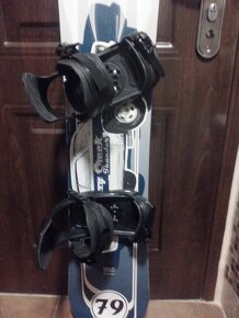 Prodám úplně nový snowboard CRAZY CREEK 128cm dlouhý. - 2