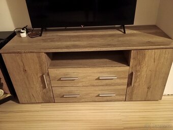 Komoda skříň pod tv - 2