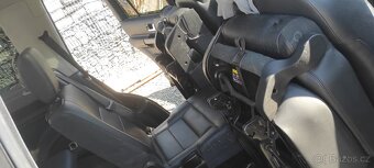 Land Rover Discovery 3 2.7 V6 ROZPRODAM DILY - 2