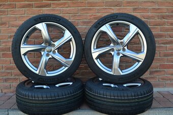 5x112 R19 letní sada Orig. Audi A6 C8 + 245/45 R19 Michelin - 2