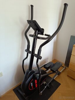 Eliptický trenažér BH Fitness - 2