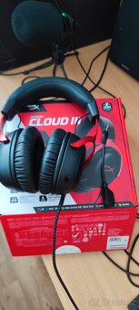 Sluchátka HyperX Cloud III - 2