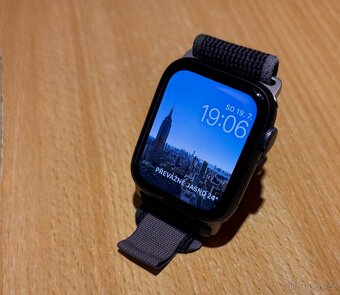 ⌚ Apple Watch Series 5 (Aluminum, GPS, 44 mm) - 2