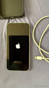 Iphone 12,64gb bílý - 2