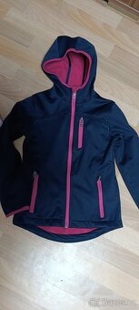 Dívčí bundy vel.140 - 2