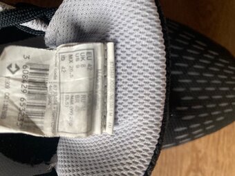 boty na sport, na trénink, na tělocvik, lze i jako sálovky - 2