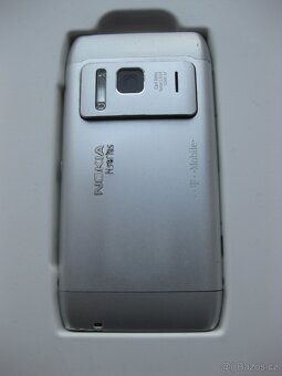 Nokia N8 - 2