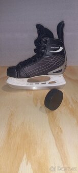 Prodám dětské brusle Crowned vel.37 - 2