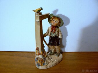 stará keramická plastika - 2