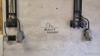 PRONÁJEM SKLADU - DÍLNY O VÝMĚŘE 25m2 v ADAST BLANSKO - 2