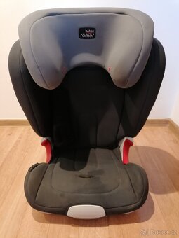 Autosedačka Britax Römer Kidfix II XP (15–36 kg) - 2