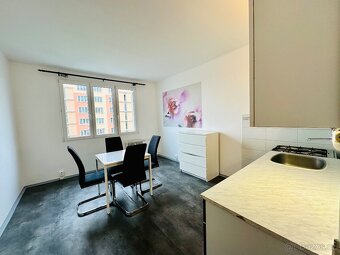 Pronájem bytu 2+kk, 38m2, Heyrovského - 2