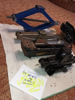 Autohevery,4ks,set za 600Kc - 2