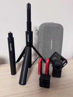 Kamera 360 - Insta360 ONE RS + příslušenství - 2