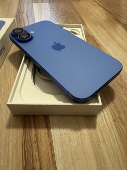 iPhone 16 128gb Ultramarine - 2