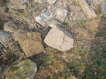 Kameny daruji - 2