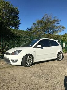 Ford Fiesta Mk6 - 2