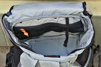 Batoh Lowepro Versapack 2010 AW, dvoukomorový - 2