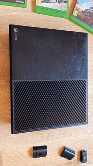Xbox One a příslušenství - 2