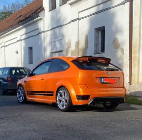 Ford Focus st 225 - 2