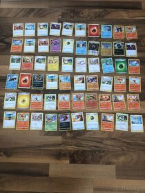 Prodám pokémon karty (celkem 178 karet) - 2