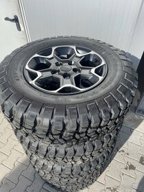 Jeep Wrangler s BF Goodrich MUD sada 5kusů - 2