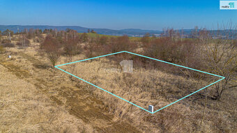 Prodej pozemku, 966 m2, Břežany u Lešany - 2