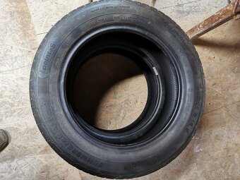 prodám pneu R16 letní - 2