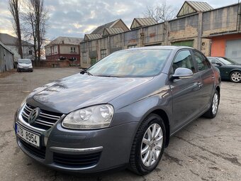 Volkswagen Jetta 1.6 FSi 85 kW, 2007, ČR, 2.maj 181000 km - 2