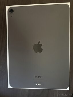 iPad Air 5. gen | WiFi | 64 GB | Space Grey | M1 | + přísluš - 2
