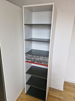 Skříňky,psací a kancelářský stůl - 2