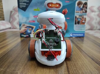 Robot Mio Clementoni - nová generace - 2