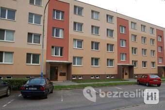 Pronájem byt OV 1+1 35m2 plně zařízený Slovácká, Břeclav - 2