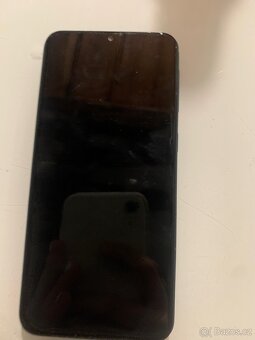 Prodám telefon Samsung galaxy A20e - 2