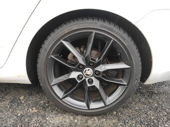 ALU R18 Gemini + zimní pneu Škoda Octavia 3 RS - 2