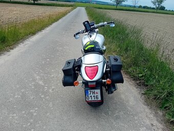 Suzuki Intruder M1800R - 2