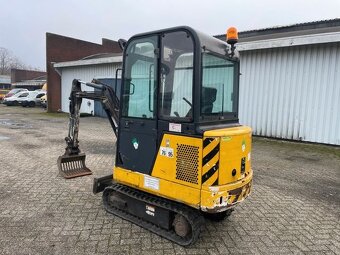 Bobcat 320 - 2