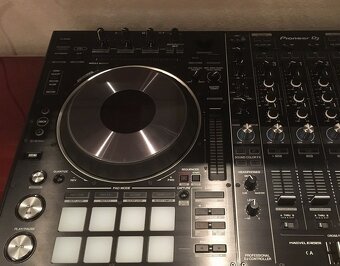 Pioneer DDJ RZ 4-kanálový DJ kontrolér včetně softwaru Rekor - 2