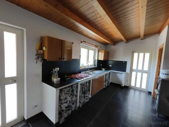 Sicílie RD 68 m2, pozemek 500 m2, Monforte San Giorgio - 2