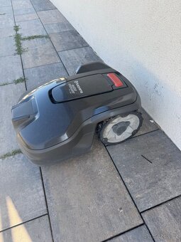 Robotická sekačka husqvarna - 2